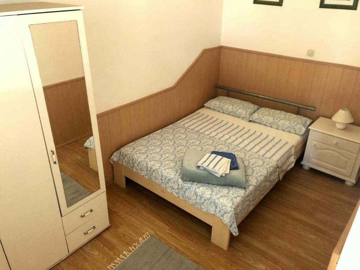 Guesthouse Vila Ruzmarin Ždrelac المظهر الخارجي الصورة